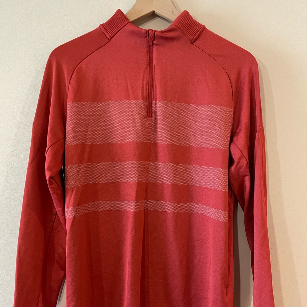 Men’s red Nike quarter zip